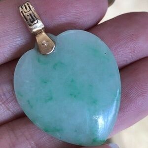 14k gold Green Jade Pendant